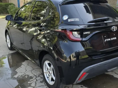 Toyota yaris hatch back 2022 model 25 import or registration